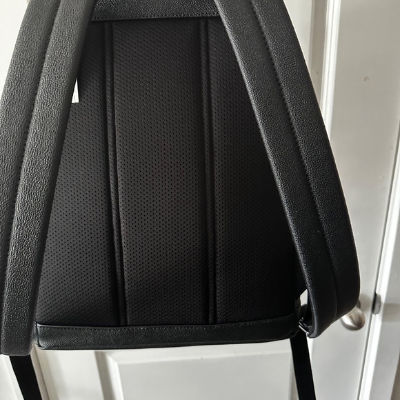 MichaelKors backpack - Picture 4 of 6